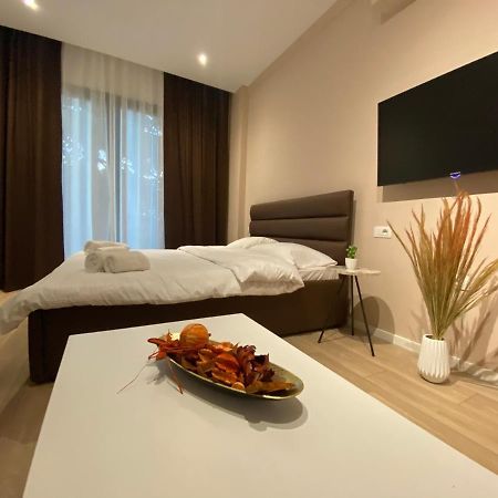 Brand New Apts Located At The City'S Main Square-100 Mbs Wifi Durrës Exteriér fotografie