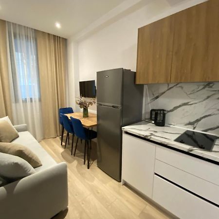 Brand New Apts Located At The City'S Main Square-100 Mbs Wifi Durrës Exteriér fotografie