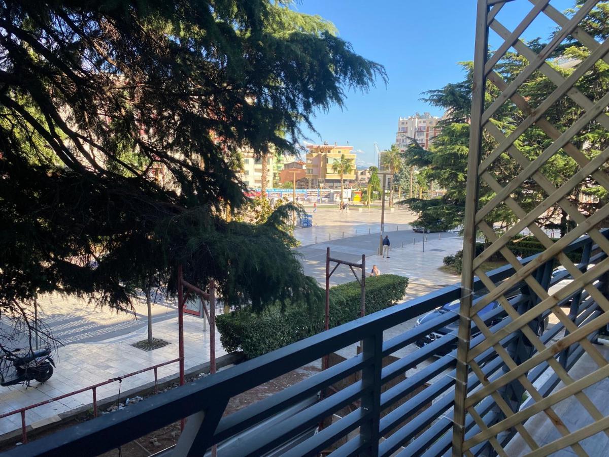Brand New Apts Located At The City'S Main Square-100 Mbs Wifi Durrës Exteriér fotografie
