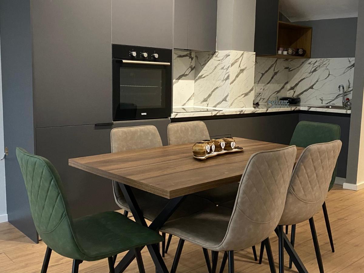 Brand New Apts Located At The City'S Main Square-100 Mbs Wifi Durrës Exteriér fotografie