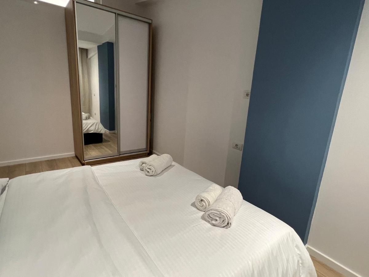 Brand New Apts Located At The City'S Main Square-100 Mbs Wifi Durrës Exteriér fotografie