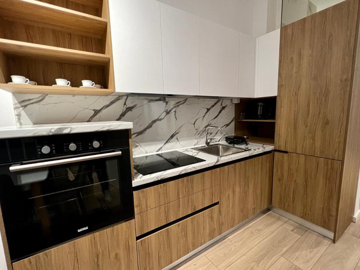Brand New Apts Located At The City'S Main Square-100 Mbs Wifi Durrës Exteriér fotografie