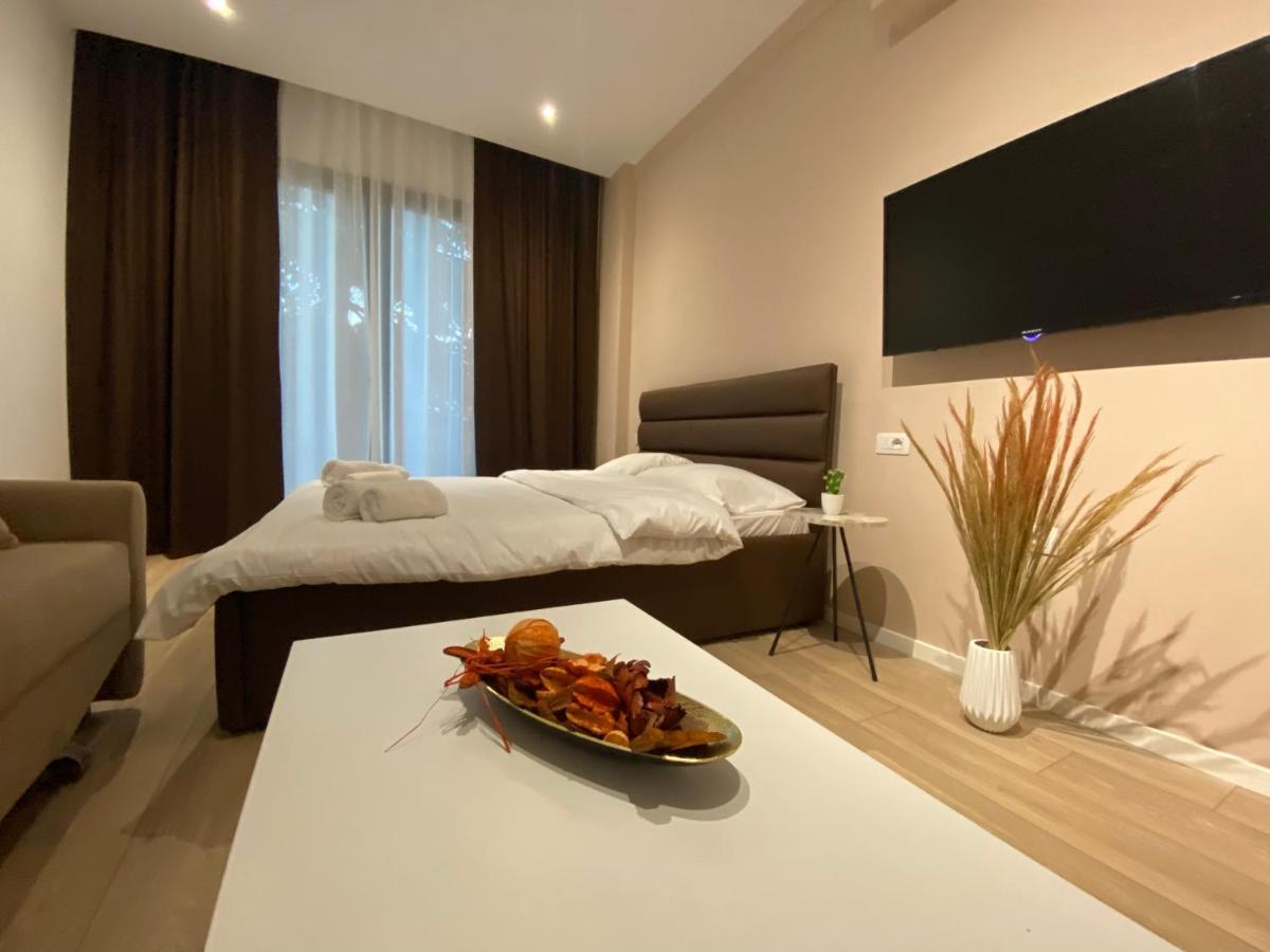 Brand New Apts Located At The City'S Main Square-100 Mbs Wifi Durrës Exteriér fotografie